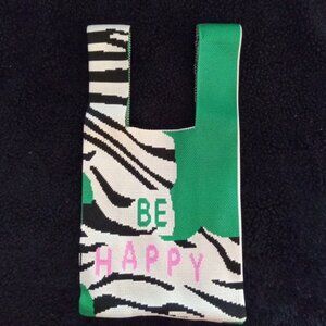 Medium sized wristlet bag